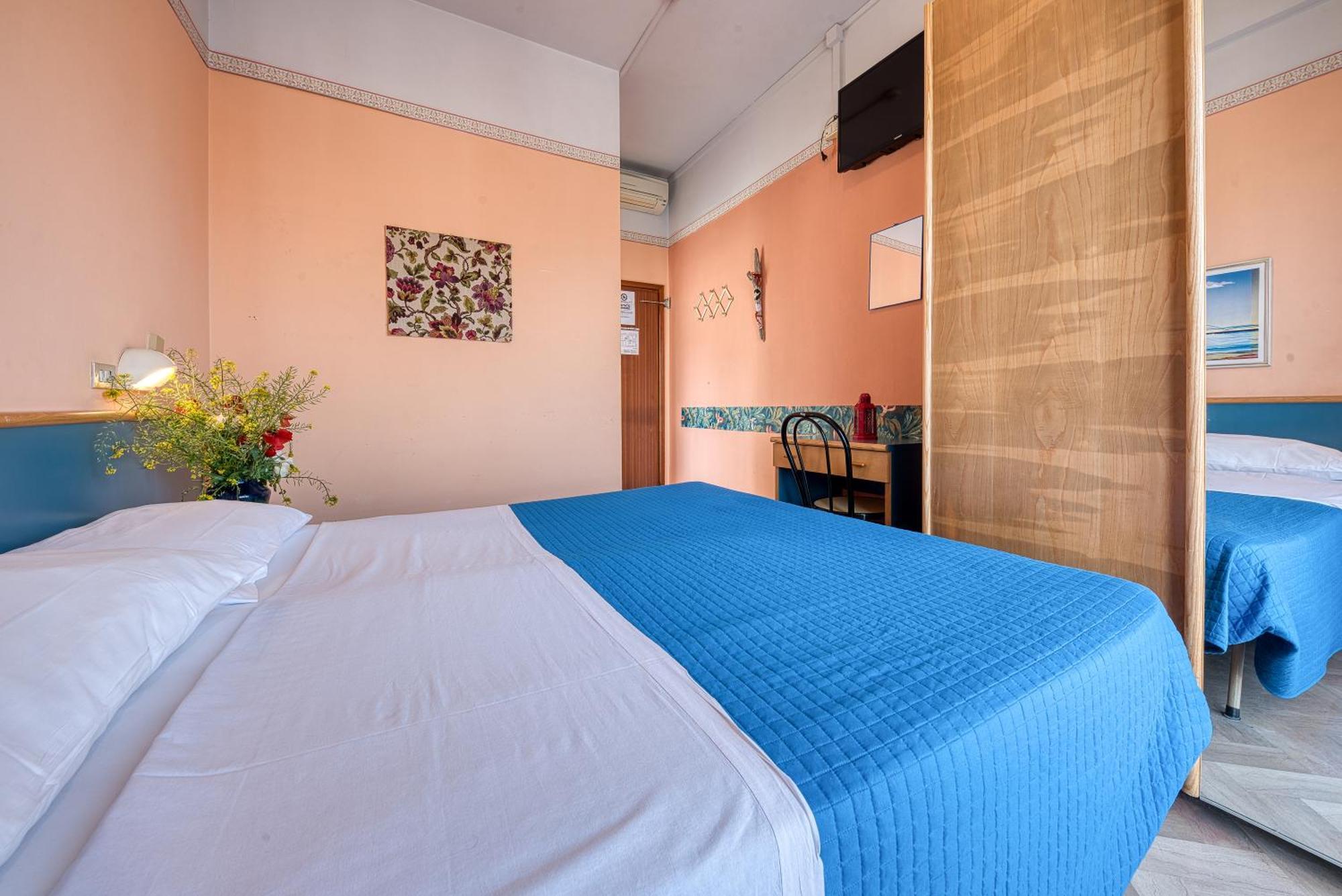 Hotel Sabbia D'Oro Rimini Exterior photo